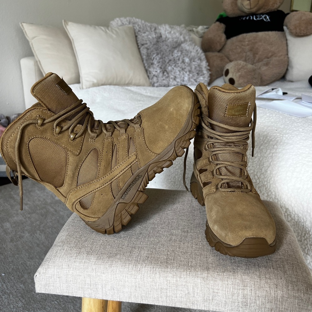 Merrell hiking boots in coyote brown